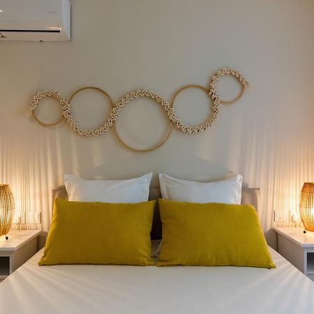 Les Cerisiers Beach Residence, Cosy And Modern 3 Bedroom Apartment Located 50 Metres From The Beach And From All Amenities And Restaurants On The Coastal Road Flic-en-Flacq 外观 照片