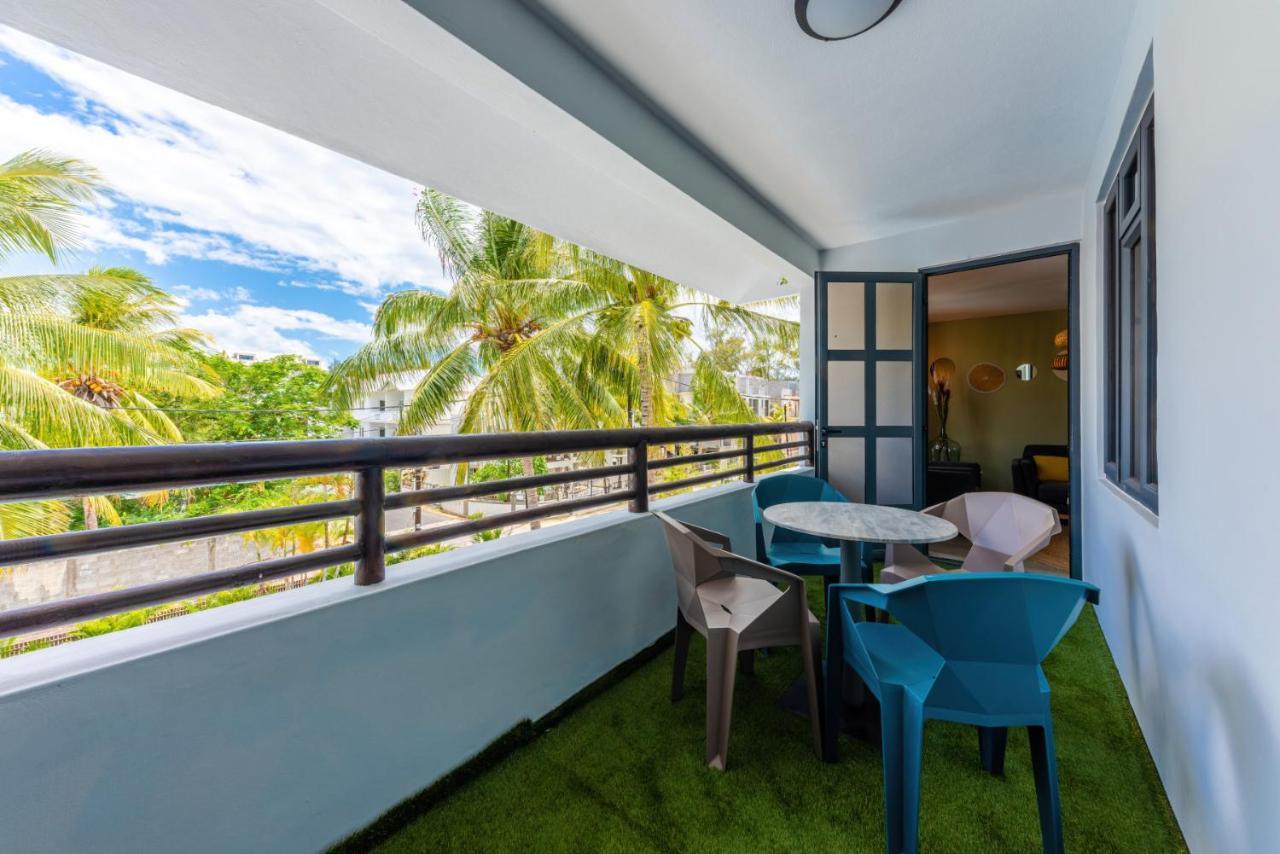 Les Cerisiers Beach Residence, Cosy And Modern 3 Bedroom Apartment Located 50 Metres From The Beach And From All Amenities And Restaurants On The Coastal Road Flic-en-Flacq 外观 照片