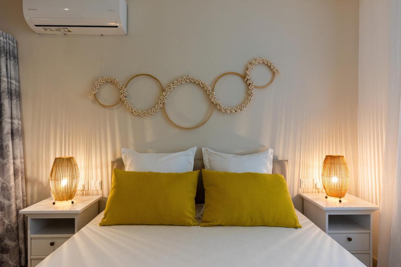 Les Cerisiers Beach Residence, Cosy And Modern 3 Bedroom Apartment Located 50 Metres From The Beach And From All Amenities And Restaurants On The Coastal Road Flic-en-Flacq 外观 照片
