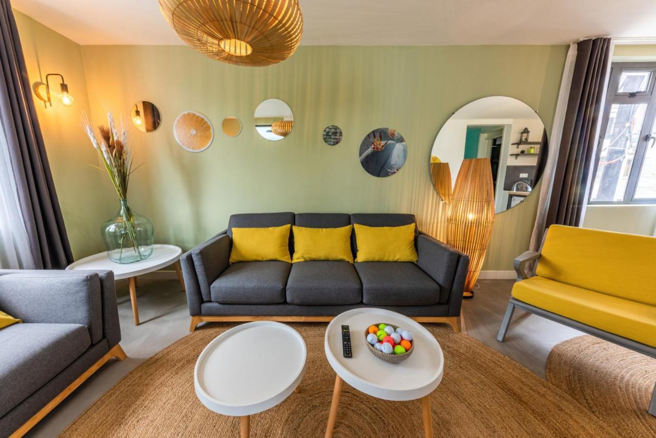Les Cerisiers Beach Residence, Cosy And Modern 3 Bedroom Apartment Located 50 Metres From The Beach And From All Amenities And Restaurants On The Coastal Road Flic-en-Flacq 外观 照片