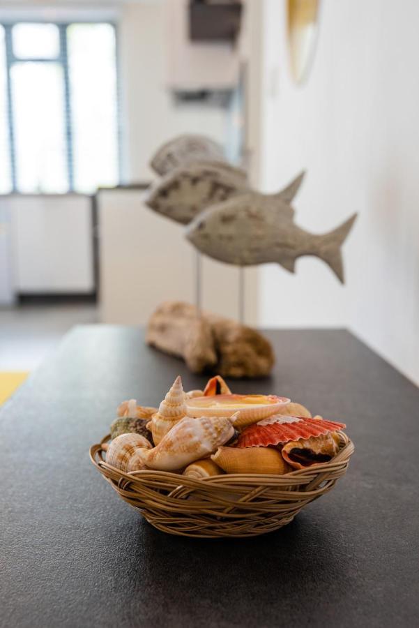 Les Cerisiers Beach Residence, Cosy And Modern 3 Bedroom Apartment Located 50 Metres From The Beach And From All Amenities And Restaurants On The Coastal Road Flic-en-Flacq 外观 照片